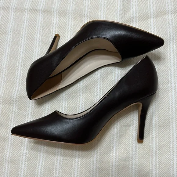 NWOB Halston Gayle Pointed Toe Stiletto Heels, Dark Brown, Size US 7.5 - Picture 6 of 13